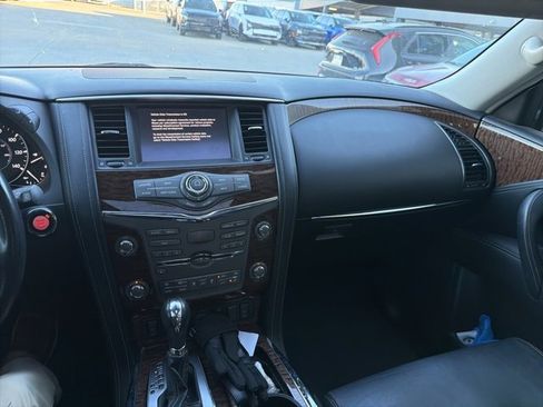 Used 2018 Nissan Armada SL w/ Moonroof Package image 6