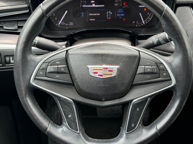 Used 2017 Cadillac XT5 Luxury FWD image 13