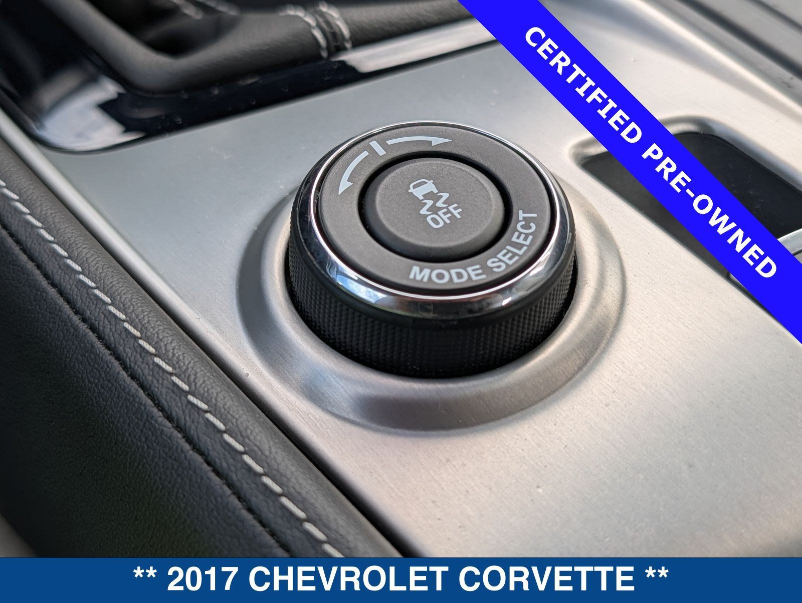 Used 2017 Chevrolet Corvette Stingray Coupe w/ 1LT RWD image 34