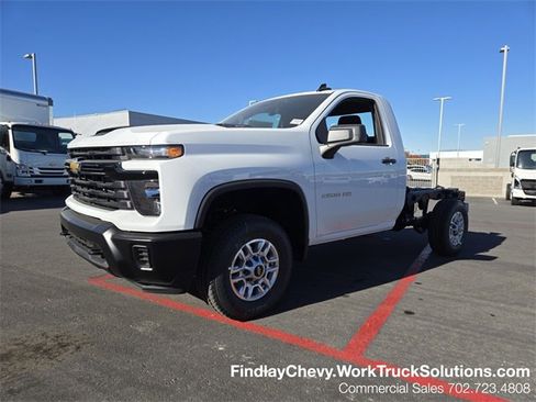 New 2026 Chevrolet Silverado 2500 W/T image 2