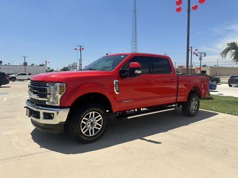 Used 2019 Ford F250 Lariat w/ Lariat Value Package AWD/4WD image 11