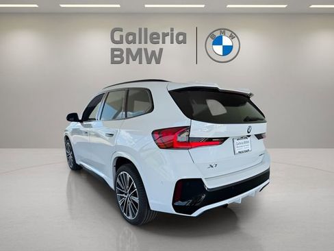 Used 2026 BMW X1 xDrive28i w/ Technology Package AWD/4WD image 11