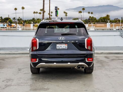 Used 2022 Hyundai Palisade Calligraphy w/ Cargo Package FWD image 8
