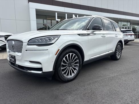 Used 2022 Lincoln Aviator Reserve RWD image 1