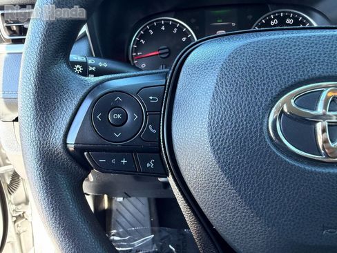Used 2021 Toyota RAV4 LE w/ Carpet Mat Package (TMS) image 32