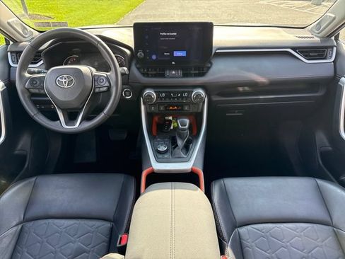 Used 2023 Toyota RAV4 Adventure w/ Convenience Package AWD/4WD image 18