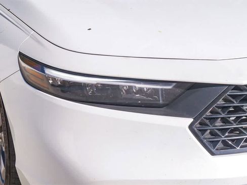 Used 2024 Honda Accord EX image 4