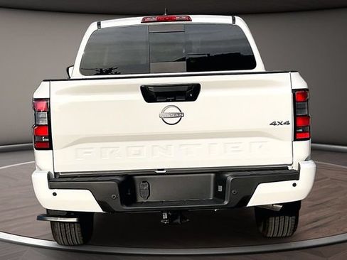 New 2026 Nissan Frontier SV AWD/4WD image 4