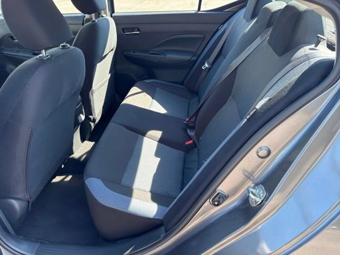 Used 2025 Nissan Versa SV FWD image 20
