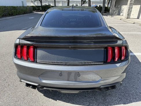 Used 2022 Ford Mustang GT Premium w/ GT Performance Package RWD image 8