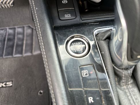 Used 2021 Nissan Kicks SV FWD image 16