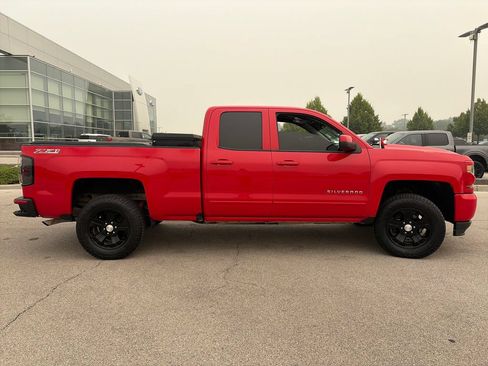Used 2017 Chevrolet Silverado 1500 LT w/ All Star Edition AWD/4WD image 8