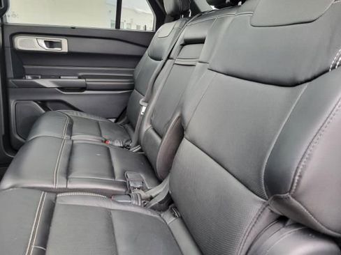 Used 2020 Ford Explorer ST w/ ST Street Pack AWD/4WD image 11