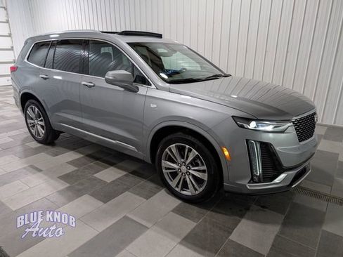 Used 2024 Cadillac XT6 Premium Luxury w/ Technology Package AWD/4WD image 5