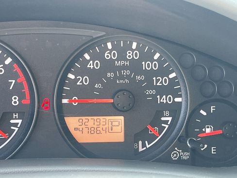 Used 2019 Nissan Frontier SV image 18