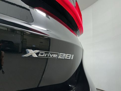 Certified 2025 BMW X1 xDrive28i w/ Convenience Package image 32