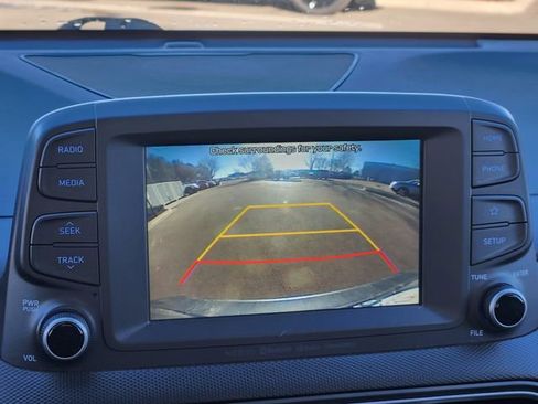 Used 2021 Hyundai Kona Limited image 25