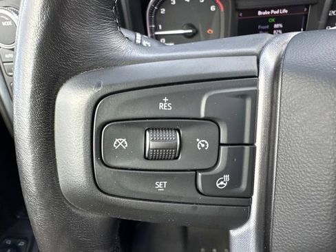 Used 2022 GMC Sierra 3500 SLE w/ SLE Value Package image 27