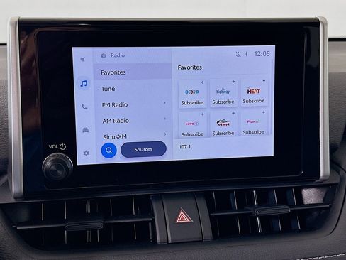 Certified 2025 Toyota RAV4 XLE w/ Convenience Package image 15