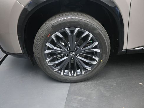 New 2026 Nissan Rogue Platinum w/ Platinum Premium Package image 26