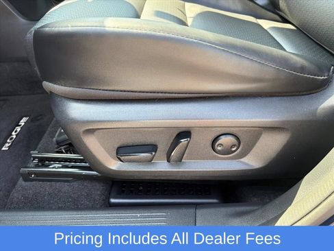 Certified 2024 Nissan Rogue SV w/ SV Premium Package AWD/4WD image 18