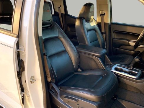 Used 2019 Chevrolet Colorado ZR2 w/ ZR2 Dusk Special Edition AWD/4WD image 9