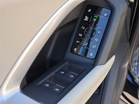 Certified 2025 Audi Q5 Premium Plus w/ Premium Plus image 22