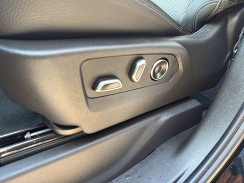 Used 2025 GMC Sierra 2500 Denali w/ Denali Reserve Package image 15