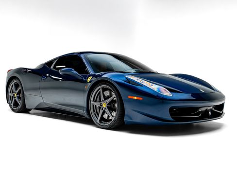 Used 2014 Ferrari 458 Italia Coupe RWD image 4