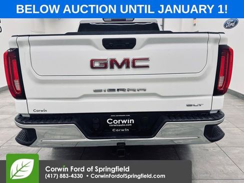 Used 2024 GMC Sierra 1500 SLT image 3