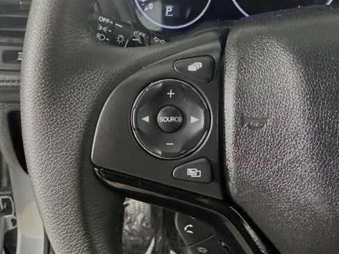 Used 2022 Honda HR-V Sport image 14
