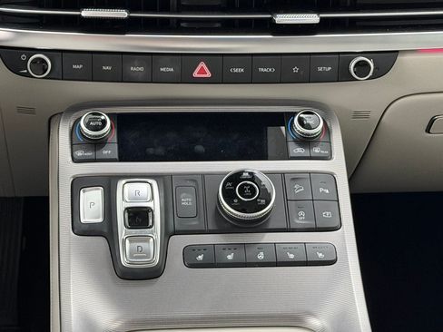 Used 2024 Hyundai Palisade Calligraphy AWD/4WD image 25