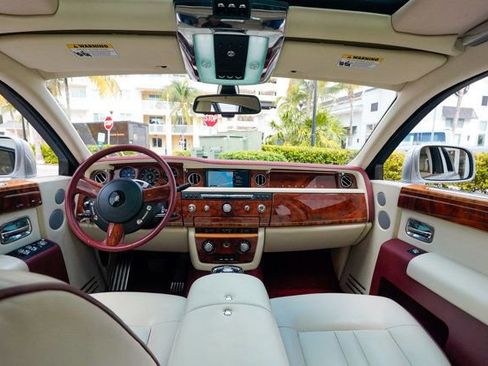 Used 2013 Rolls-Royce Phantom Sedan image 79