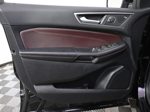Used 2021 Ford Edge Titanium w/ Equipment Group 301A AWD/4WD image 22