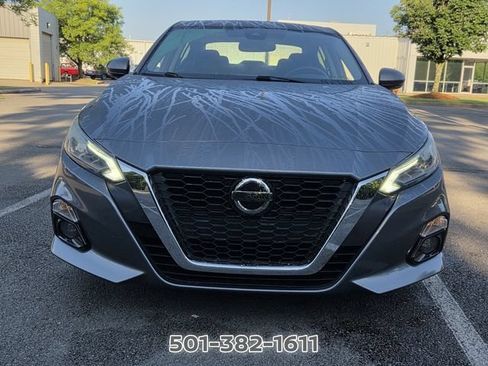 Used 2019 Nissan Altima 2.5 SV FWD image 8