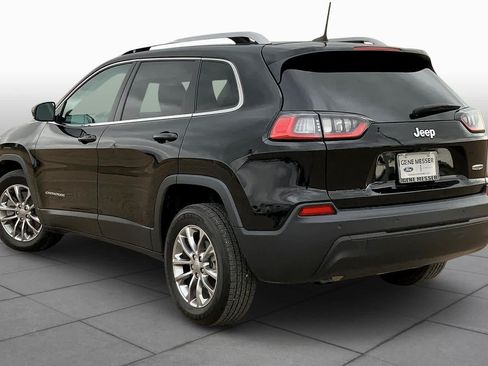 Used 2019 Jeep Cherokee Latitude Plus FWD image 12