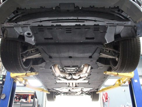 Used 2022 Audi S8 w/ S8 Executive Package image 94