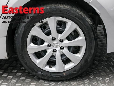 Used 2024 Toyota Corolla LE image 8