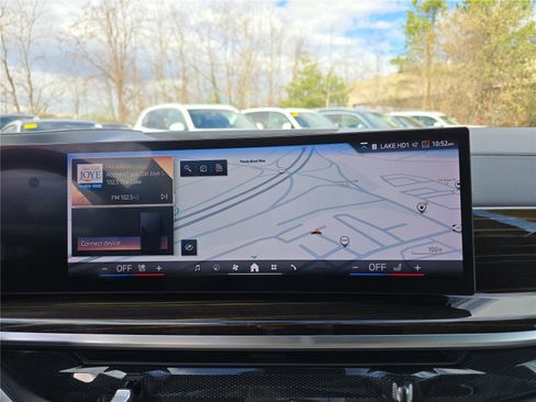 Certified 2024 BMW X5 xDrive40i w/ Executive Package image 27