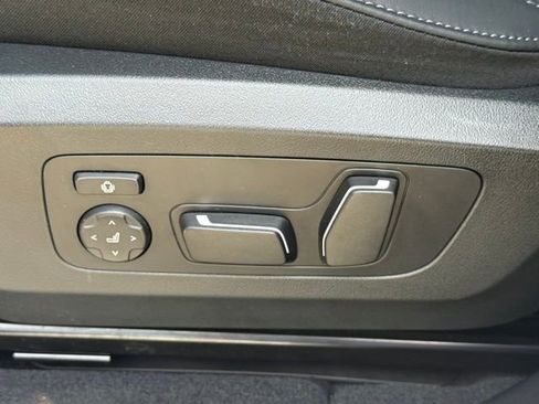 Used 2025 BMW X3 M50 w/ Premium Package AWD/4WD image 21