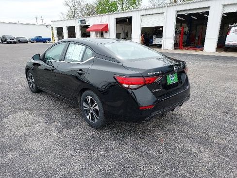 Used 2022 Nissan Sentra SV w/ All-Weather Package FWD image 6