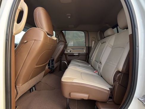 Used 2019 RAM 3500 Laramie image 17