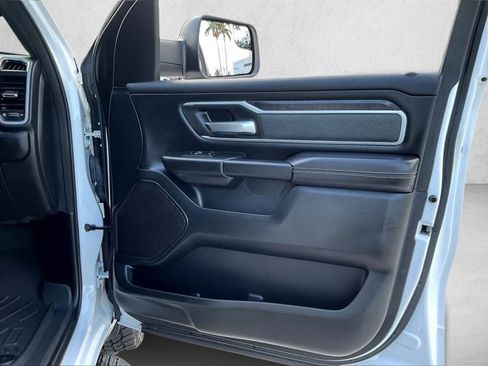 Used 2023 RAM 1500 Big Horn AWD/4WD image 15
