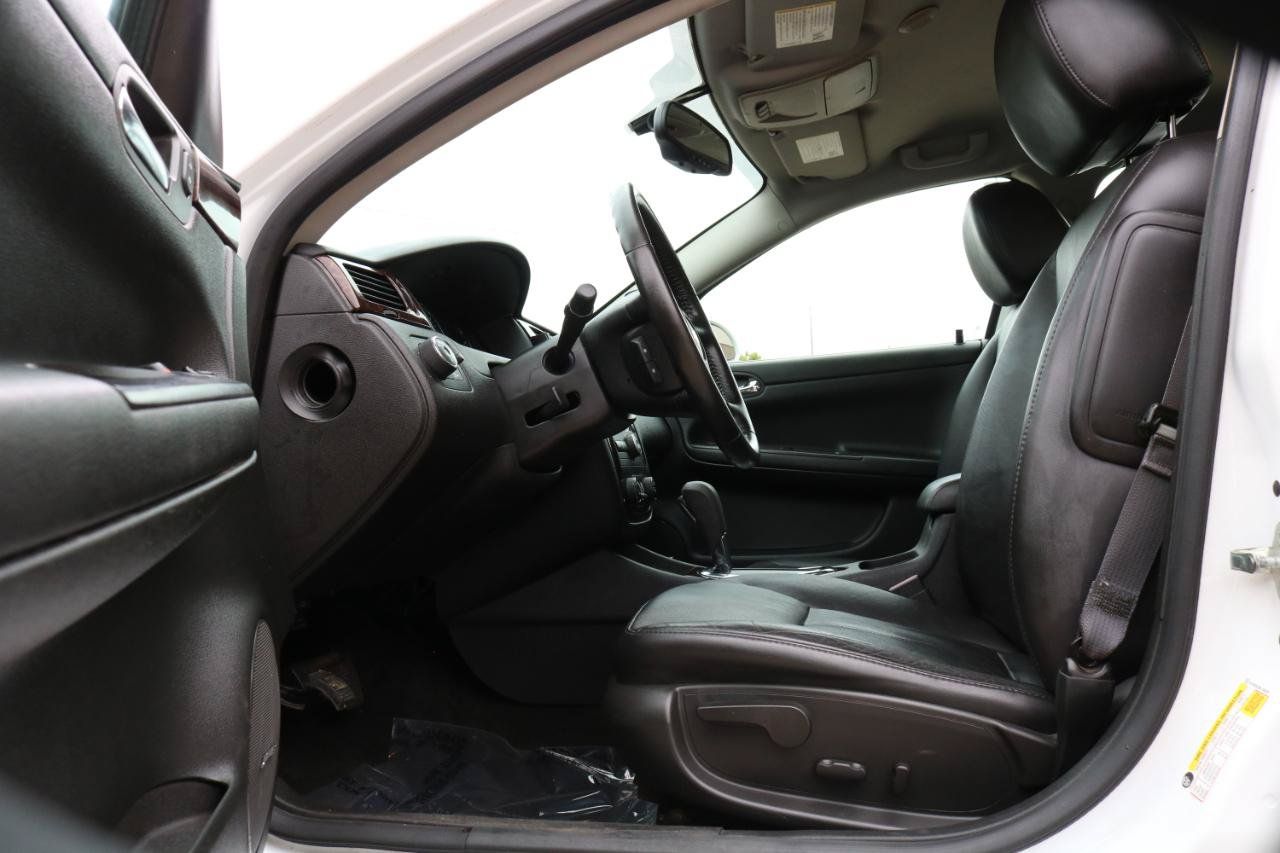 Used 2014 Chevrolet Impala LTZ FWD image 21