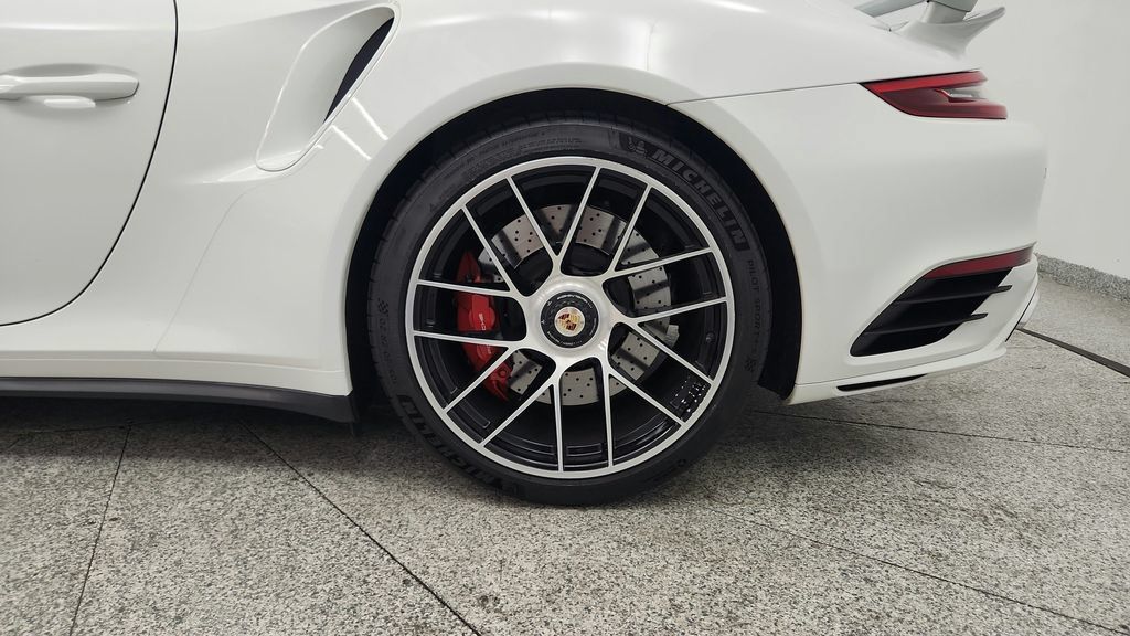 Used 2019 Porsche 911 Turbo AWD/4WD image 16
