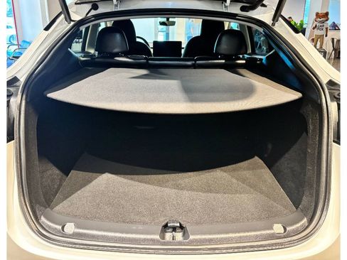Used 2023 Tesla Model Y Long Range image 14