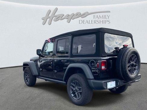 Certified 2024 Jeep Wrangler Sport S image 4