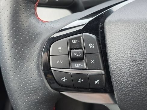 Used 2025 Ford Explorer ST-Line w/ Premium Package RWD image 19