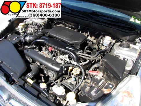 Used 2011 Subaru Legacy 2.5i Premium w/ All-Weather Pkg image 21