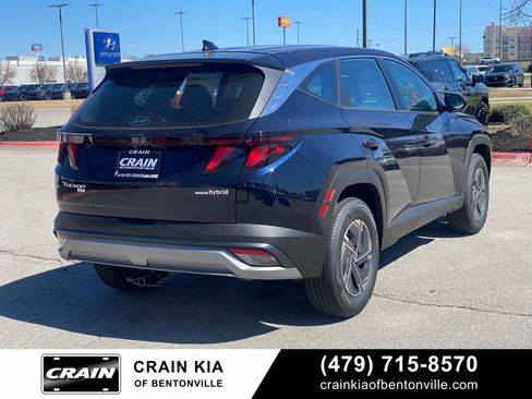 Used 2026 Hyundai Tucson Blue SE w/ Tow & Go Package AWD/4WD image 6